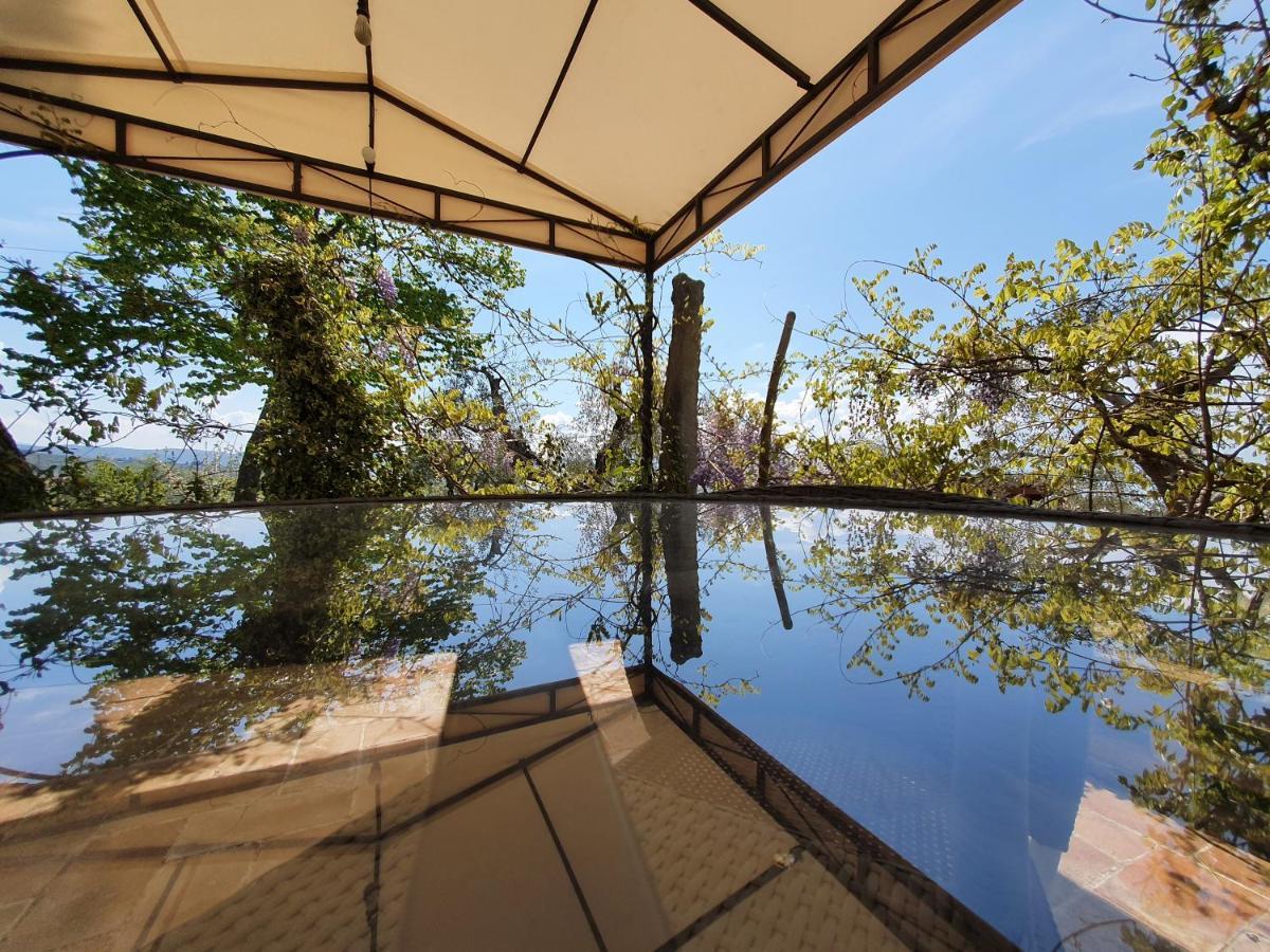 Antico Casale Tiravento Aparthotel Passignano sul Trasimeno Buitenkant foto